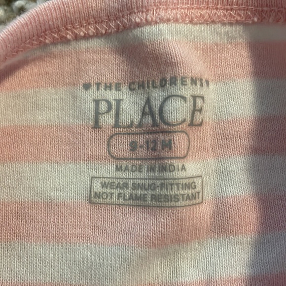 Children’s Place Baby girl 4 piece PJ set - Picture 4 of 5